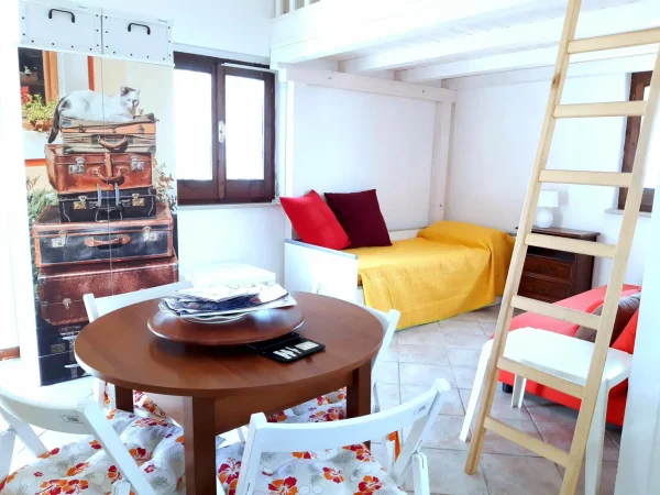 torretta-la-quercia-suites-casa-vacanze-in-abruzzo-borgo-medievale-vista-mare-26-2048x1536